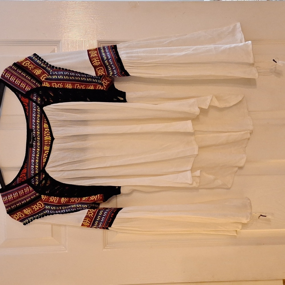 The clothing company boho blouse size large